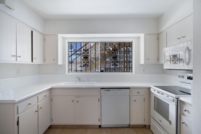 Photo - Desert Villas Unit 109