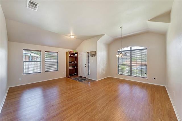 Photo - 1404 Trading Post Dr