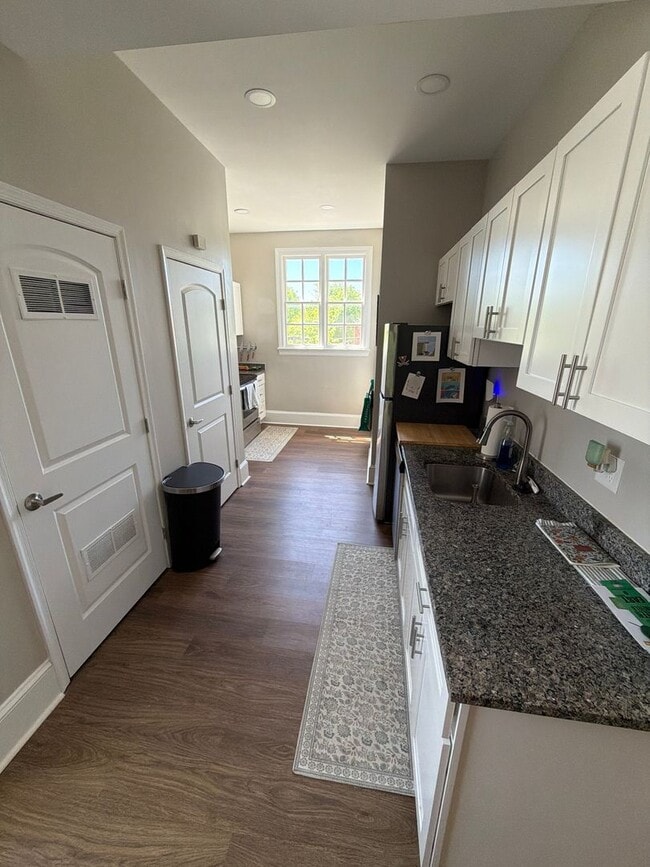 Photo - 1203 W Main St