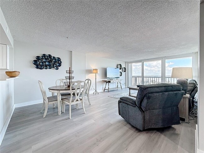 Photo - 400 Island Way Unit 1411