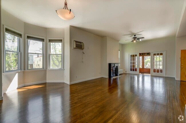 Building Photo - 447 Ave E Unit 1 Rental