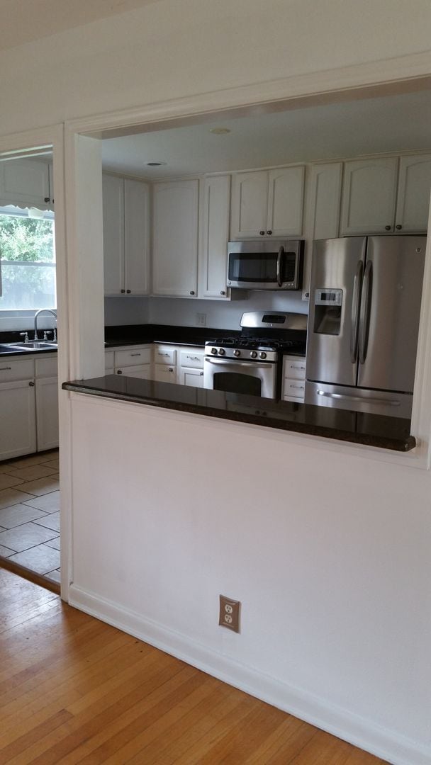 Photo - 311 Waxwood Ln