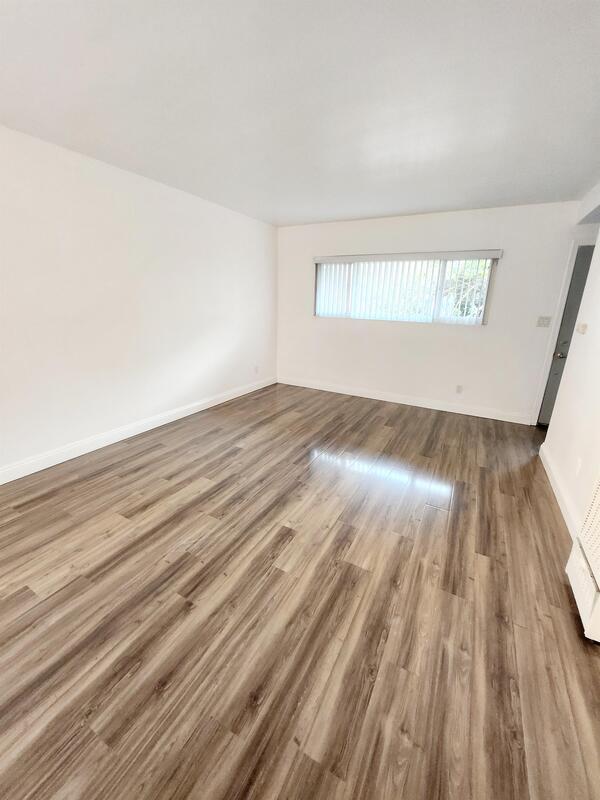 Photo - 3853 Prospect Ave