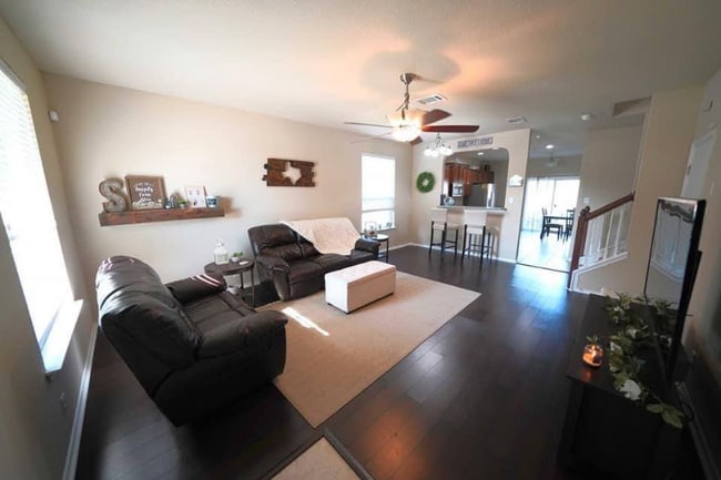 Photo - 9001 Peridot