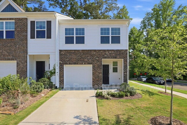 Building Photo - 1117 Dakine Dr