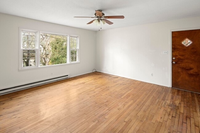 Photo - Duplex in Grove Park Unit Apt. B