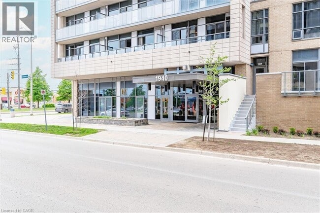 Photo - 1940 Ironstone Dr Unit 219