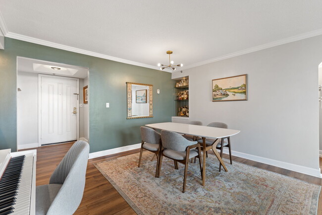 Photo - 2870 Pharr Ct S Northwest Condo Unit 1410