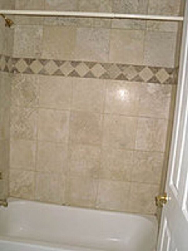 Photo - 1415 S Mill Unidad Studio