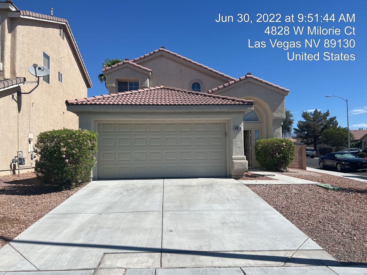 **3 Bedroom House with Pool Coming Soon** - **3 Bedroom House with Pool Coming Soon**