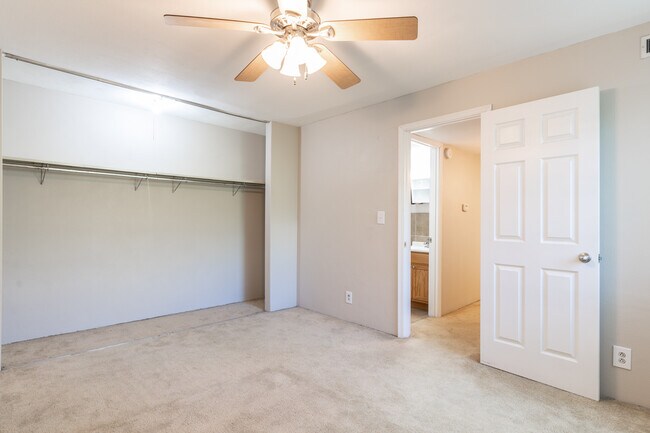 Photo - Crescent Creek Apartments