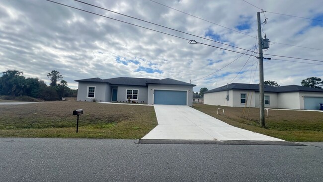 Photo - Stunning 3 Bedroom, 2 Bath Home in Palm Bay!