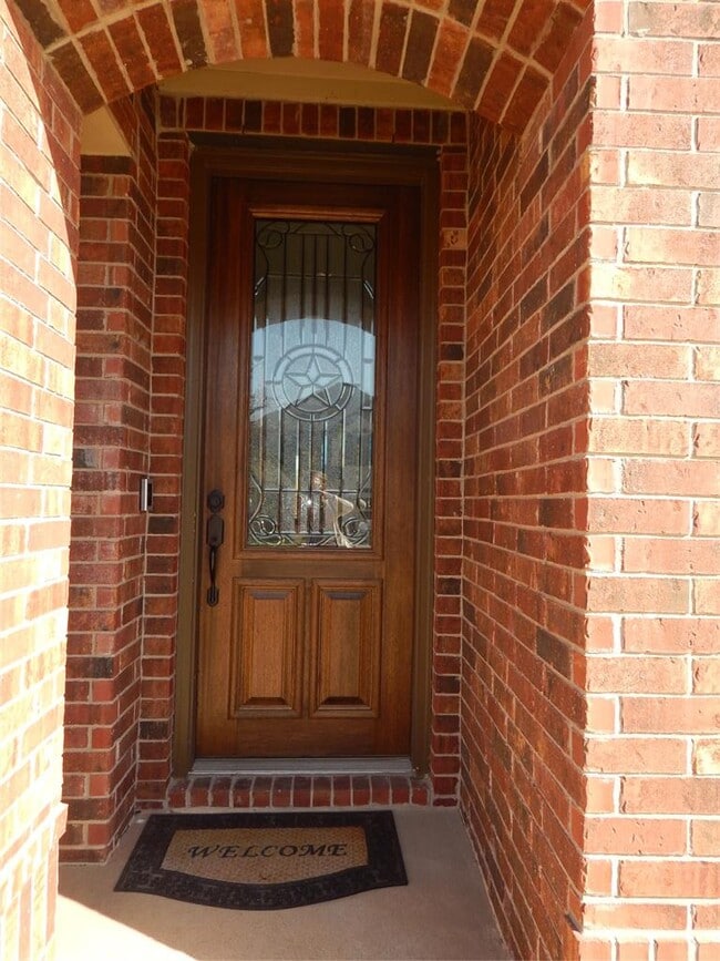 Photo - 358 Alamosa Dr