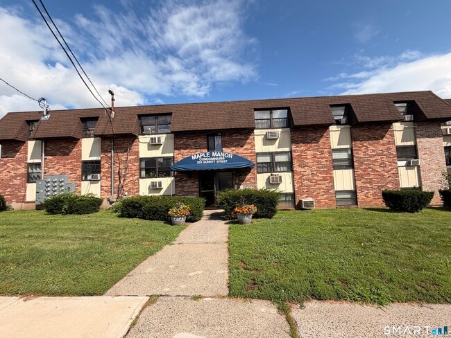 Photo - 265 Burritt St Unit 105