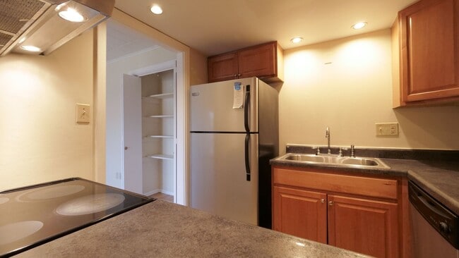 Photo - TRENT 559 Unit 559B