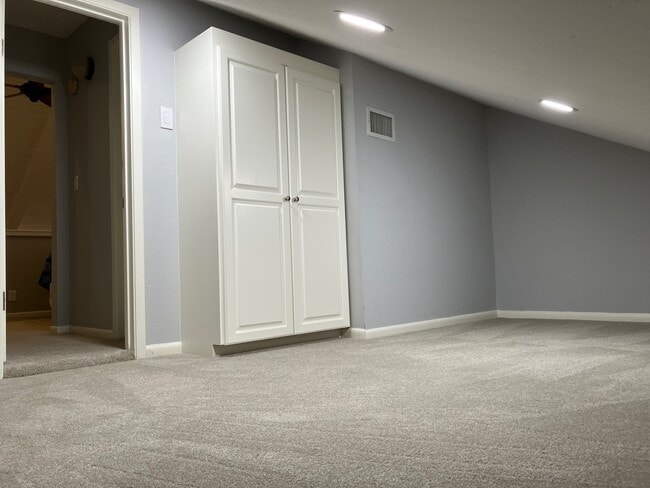 Building Photo - 12500 Melville Dr Unit 233D