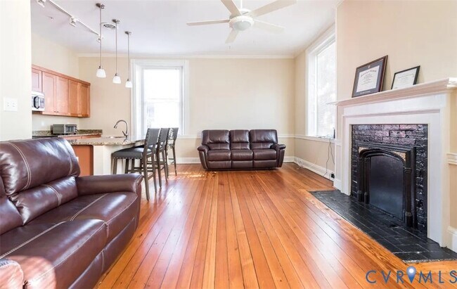 Photo - 1144 W Grace St Unit 0108