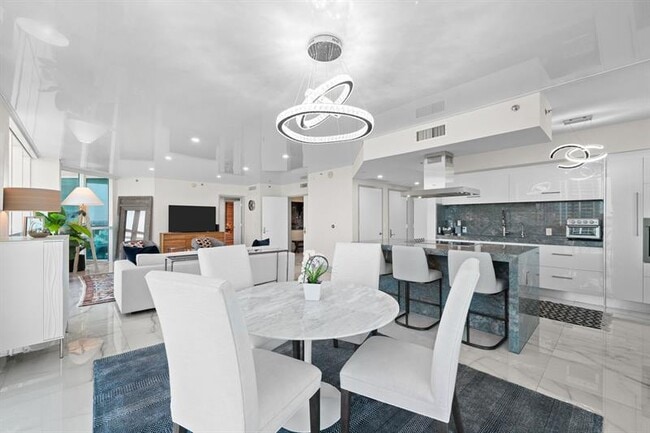 Photo - 101 S Fort Lauderdale Beach Blvd Unidad 2106