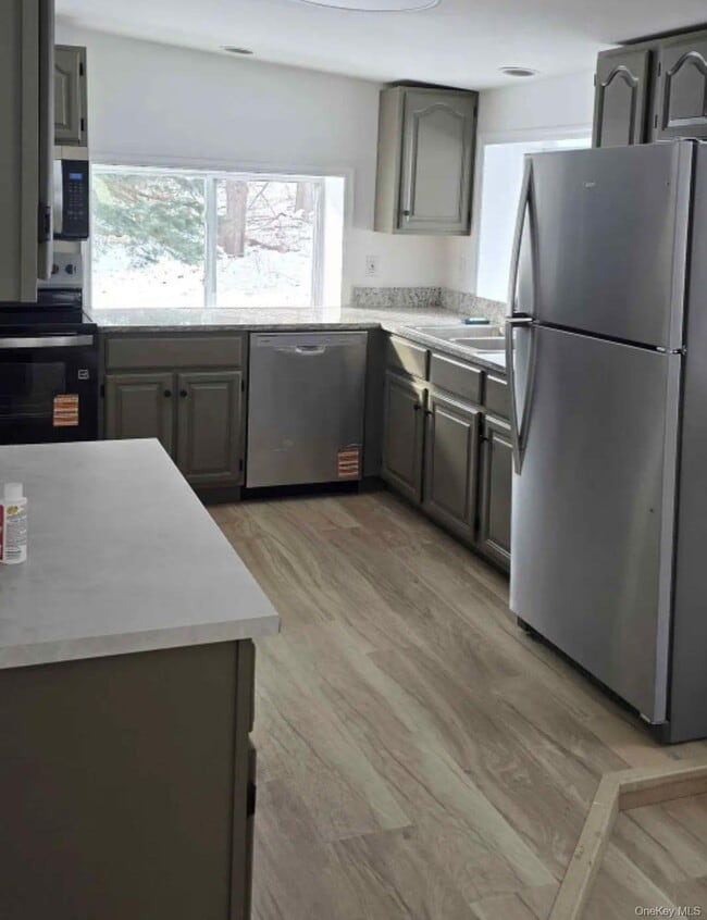 Photo - 178 Sylvan Lake Rd