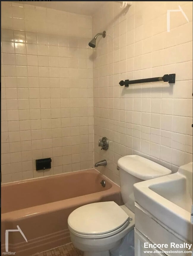 Photo - 153 Brighton Ave Unit 2