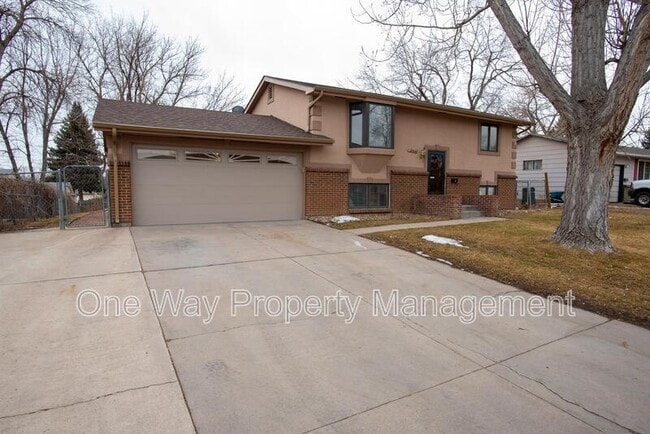 Building Photo - 1662 33rd Ave