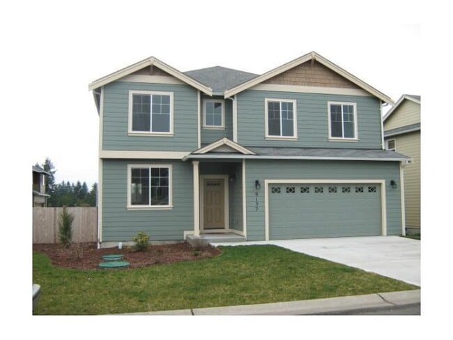 Building Photo - Beautiful Spacious 4BD/2.5BA Home