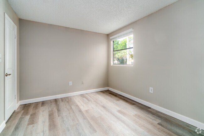 B1 - Bella - 2BR, 2BA - 875SF - Bedroom