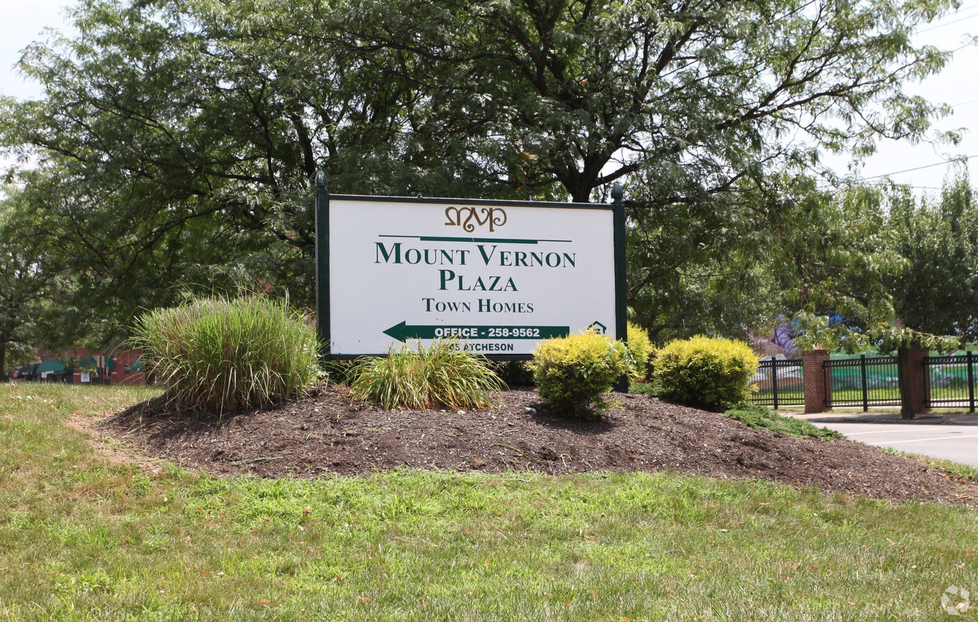 Photo - Mount Vernon Plaza Town Homes