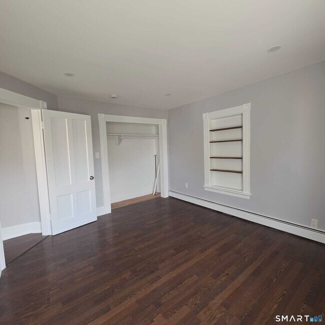 Photo - 124 Geddes Terrace Unit Right