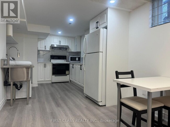 Photo - 126 Haven Hill Square