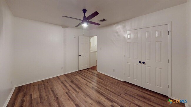 Photo - 6705 Rosita Oak Dr