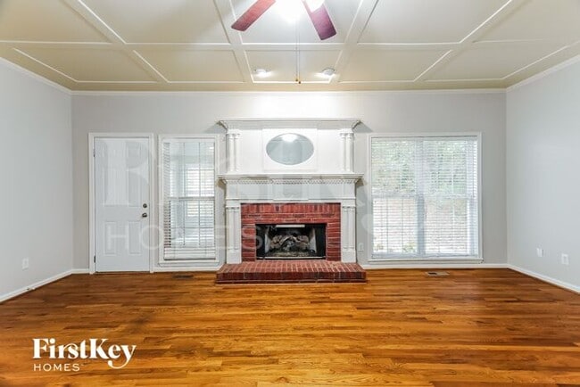 Photo - 6201 Windsor Ln