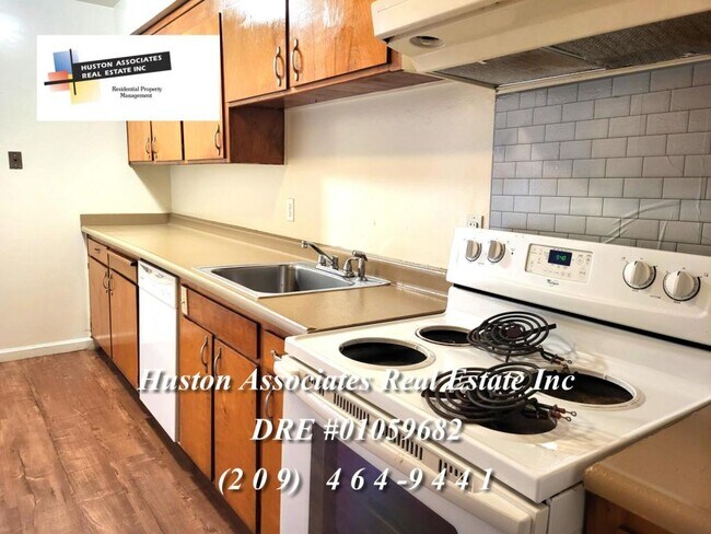 Photo - 6713 N El Dorado St