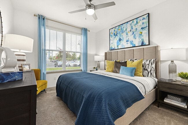 Photo - Vue on Lake Monroe