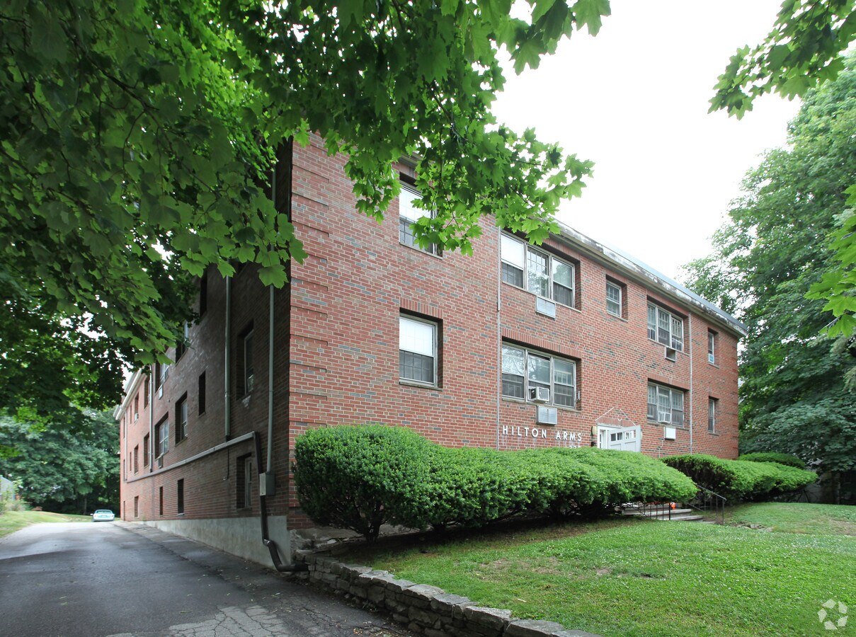 Photo - Hilton Arms Apartments