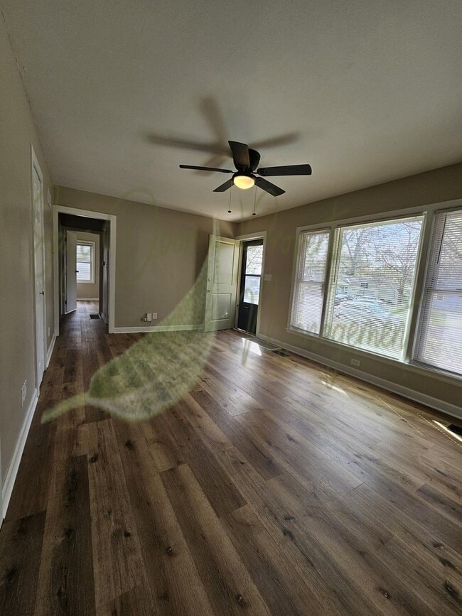 Photo - BEAUTIFUL FLOORING!!!