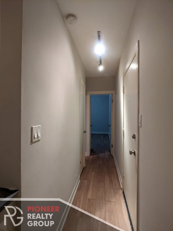 Photo - 511 W Belmont Ave Unit 32