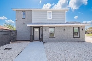 Photo - 2732 Luzon Dr