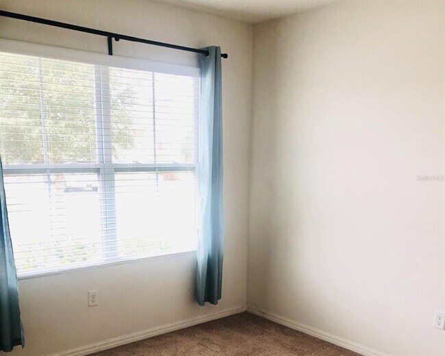 Photo - 2222 Sequoia Way