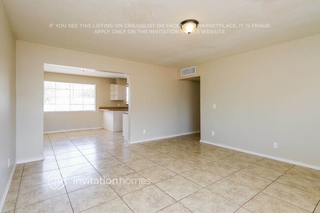 Photo - 8415 N 12th St