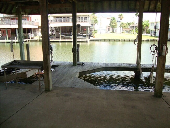 Photo - 1406 Lotus Dr