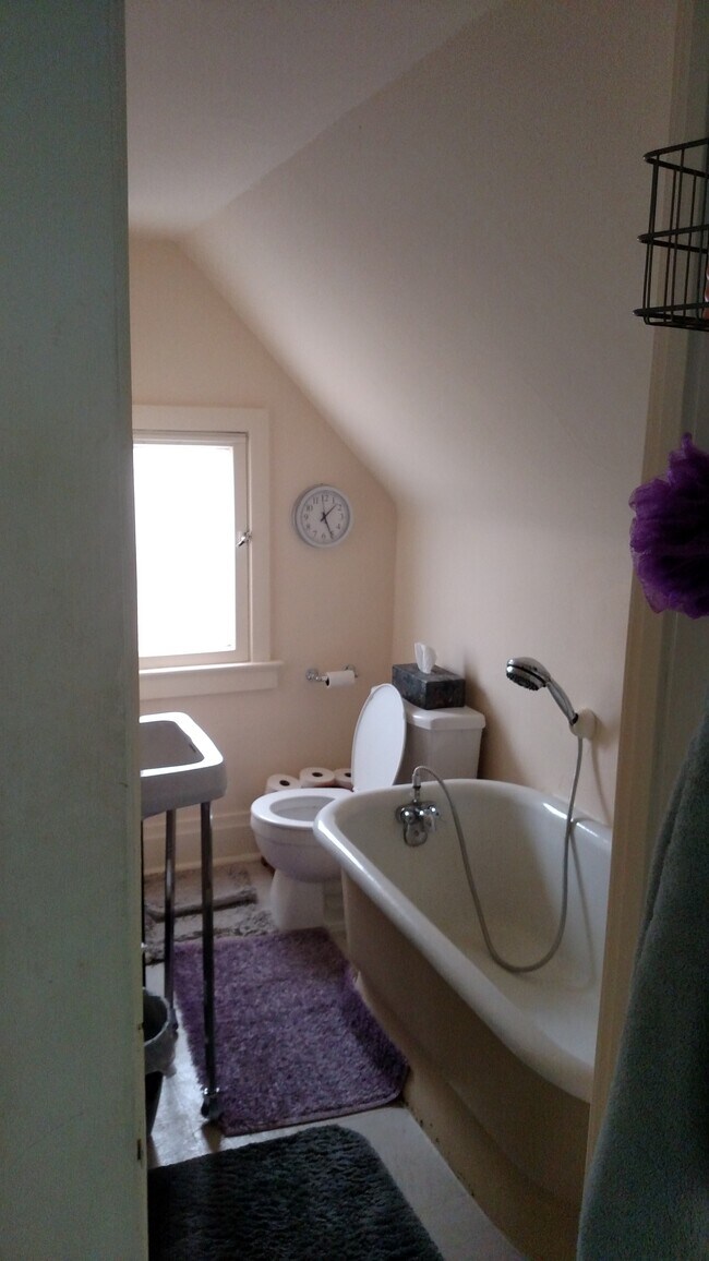 Photo - 544 E Pearl St Unit 2