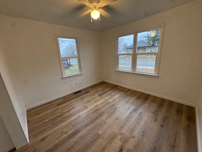 Photo - 1320 N Jay St