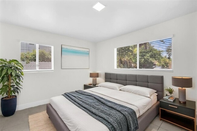 Photo - 1548 NE 131st Ln Unit 1550