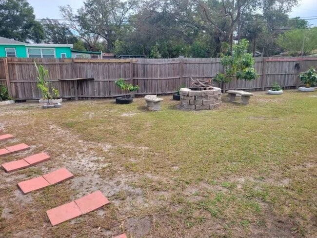 Building Photo - 4800 12th Ave S