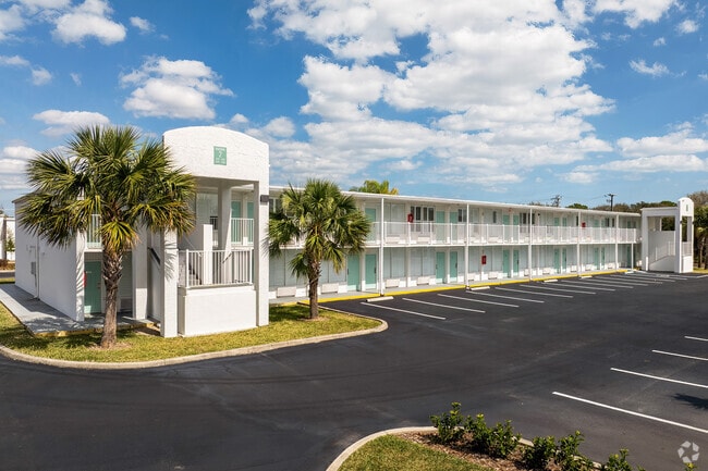 4455 W New Haven Ave Melbourne, FL 32904-3321
