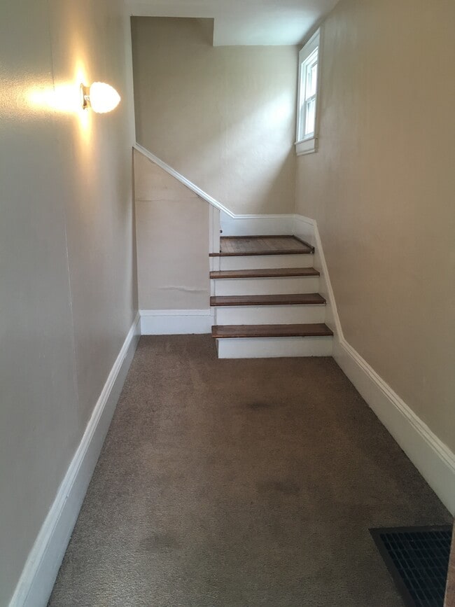 Photo - 2225 Berkley Ave SW Unit Apt. 2