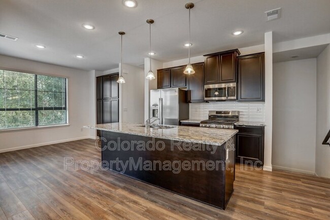 Photo - 2038 S Holly St Townhome