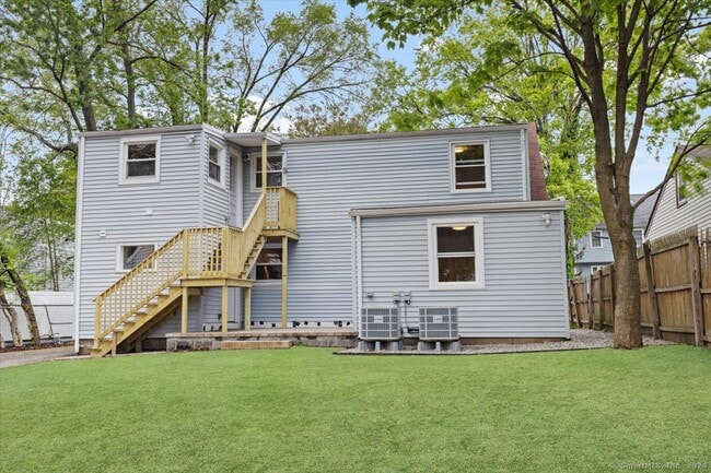 Photo - 54 Morris St Unit 1