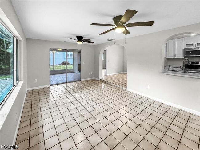 Photo - 206 SE 46th Ter